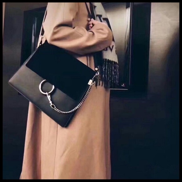 zenleather Handbags - NEW EMMA O Ring Chain Buckle Bag